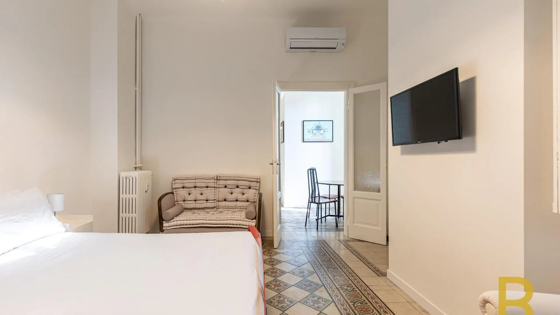 Beplace Apartments At Naviglio Grande Milano